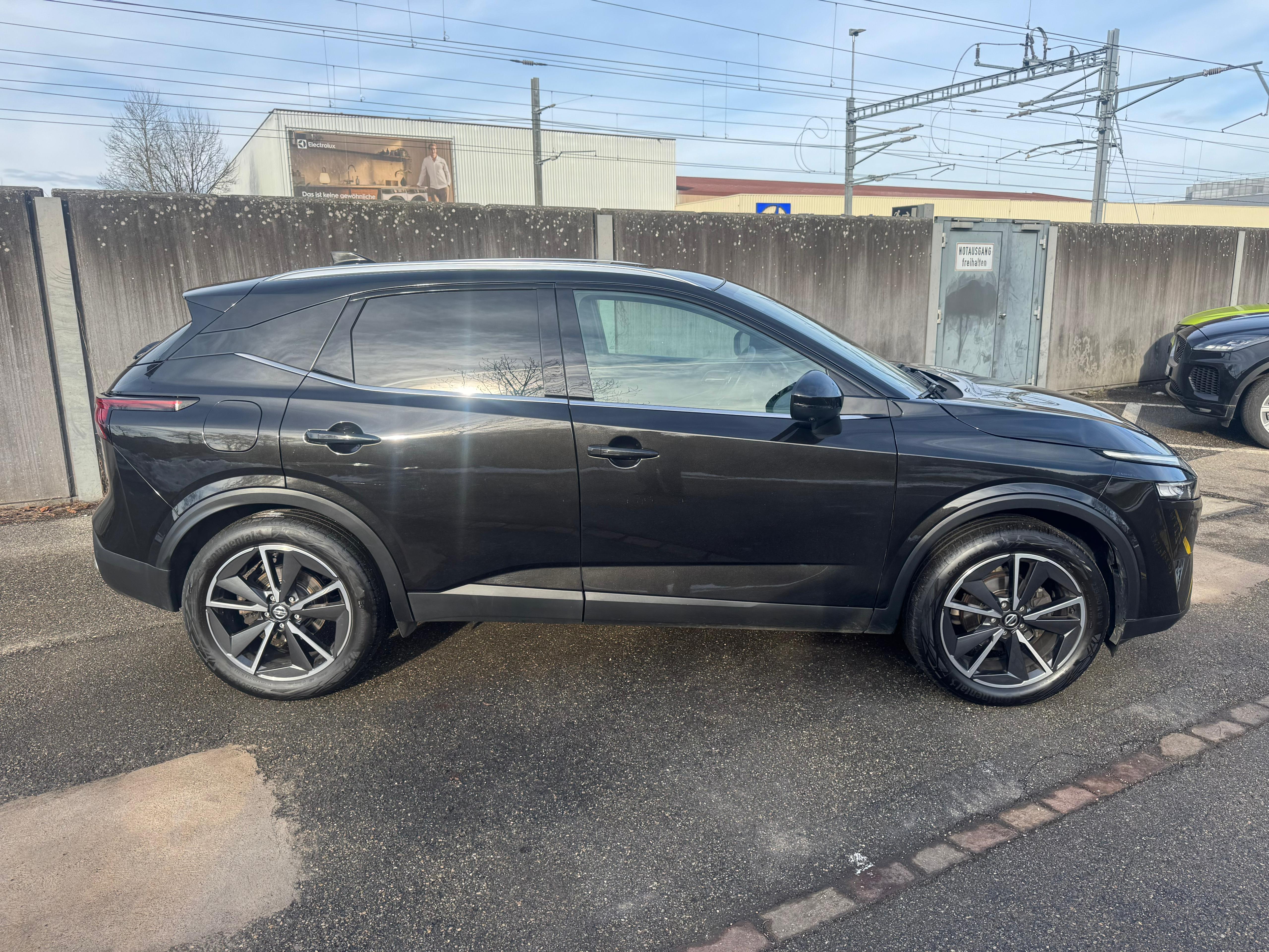 Nissan Qashqai 1.3 – Foto 2