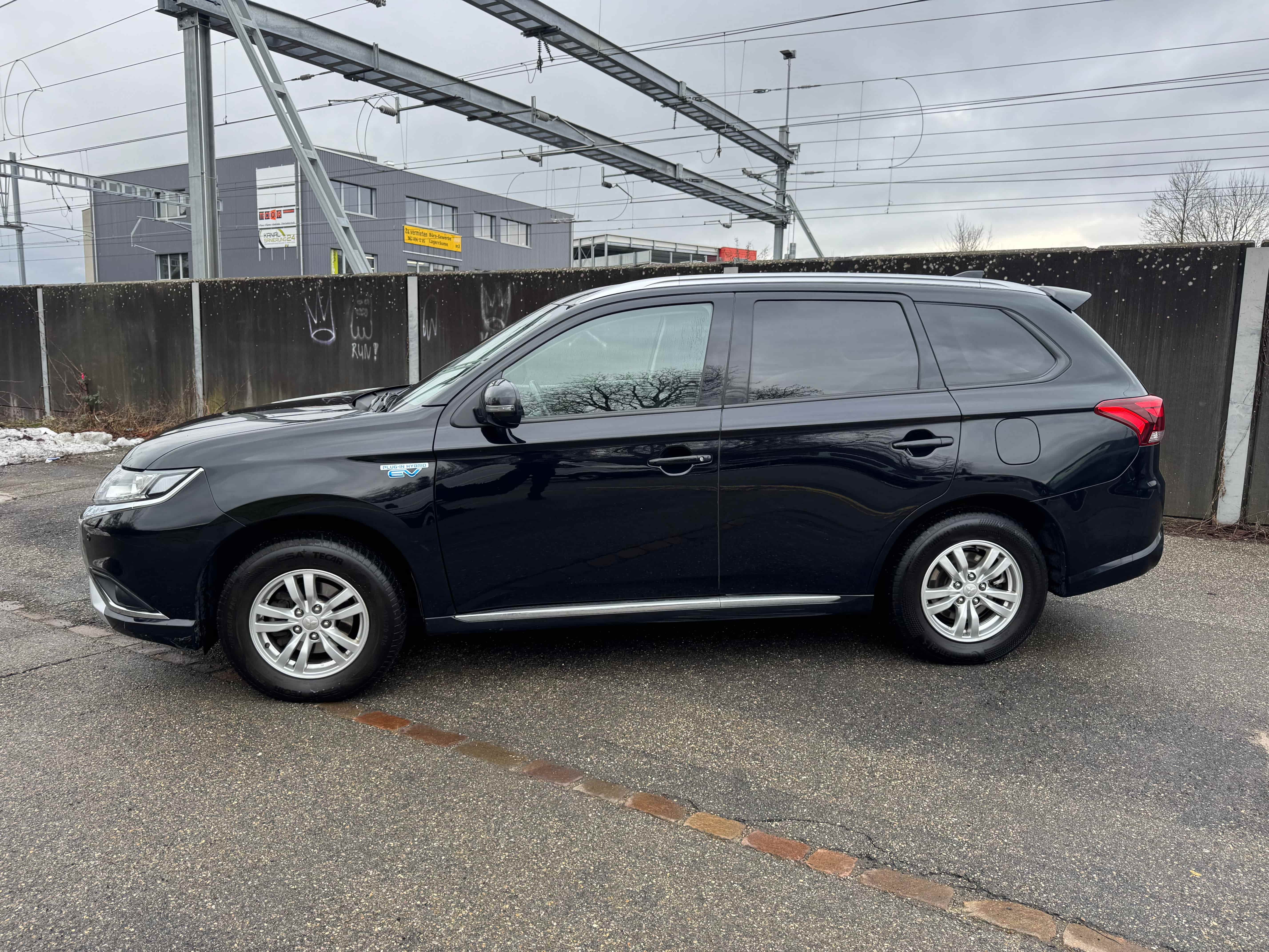 Mitsubishi Outlander 2.4 PHEV Value – Foto 2