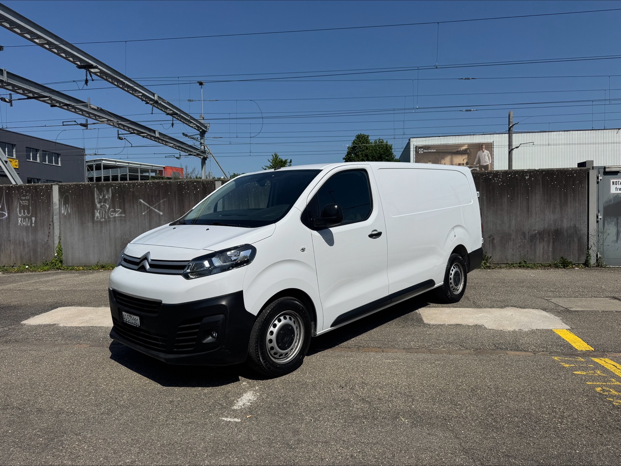 Citroén Jumpy 2.0 BlueHdi 140 S/S – Foto 2