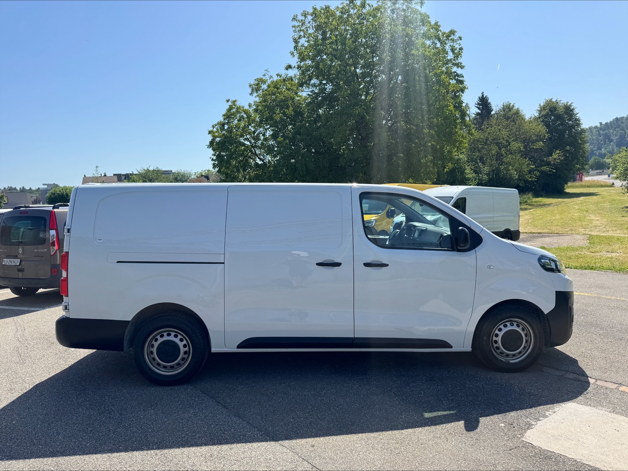 Citroén Jumpy 2.0 BlueHdi 140 S/S – Foto 3