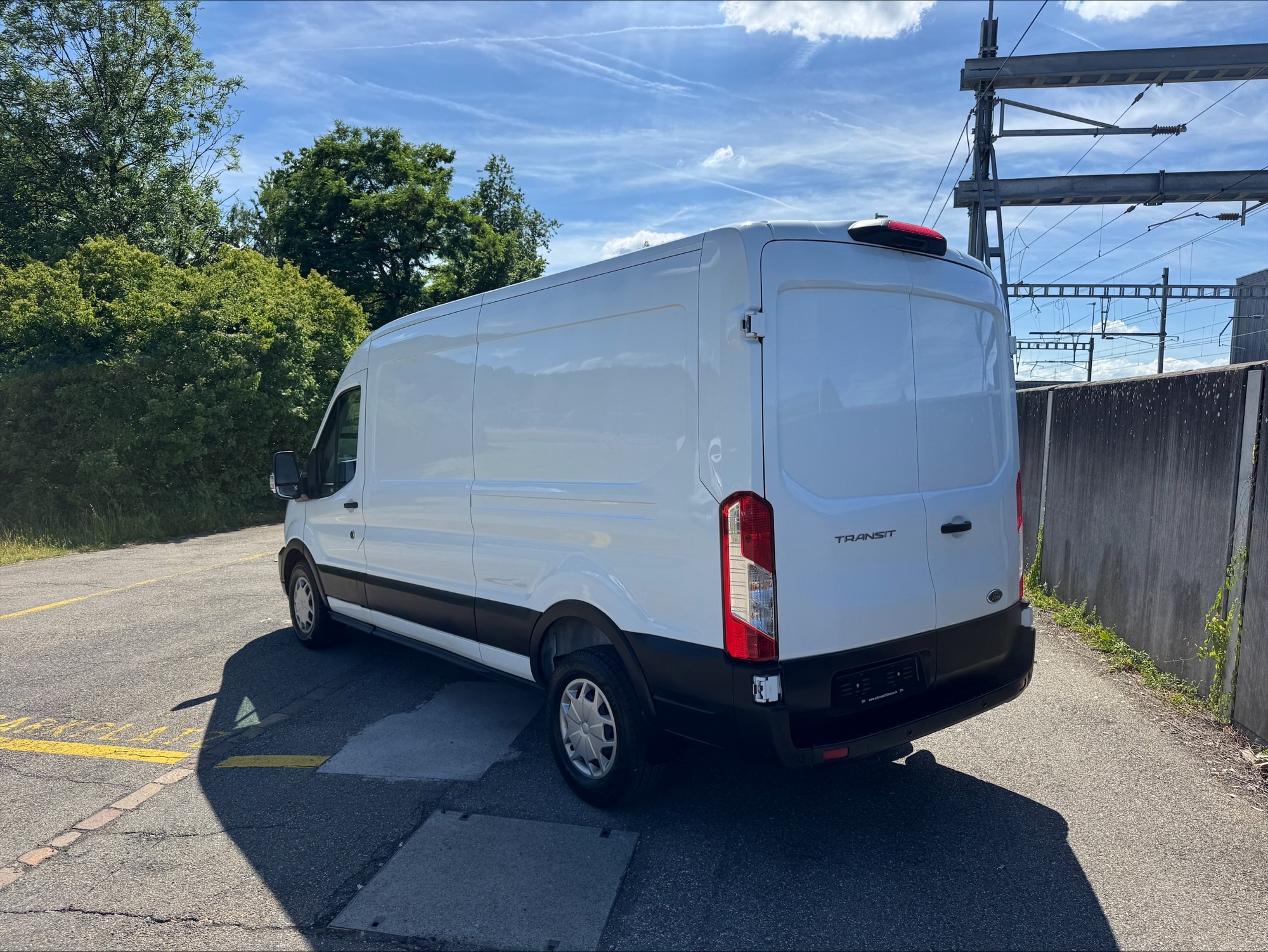 Ford Transit Van 350 L3H2 – Foto 2