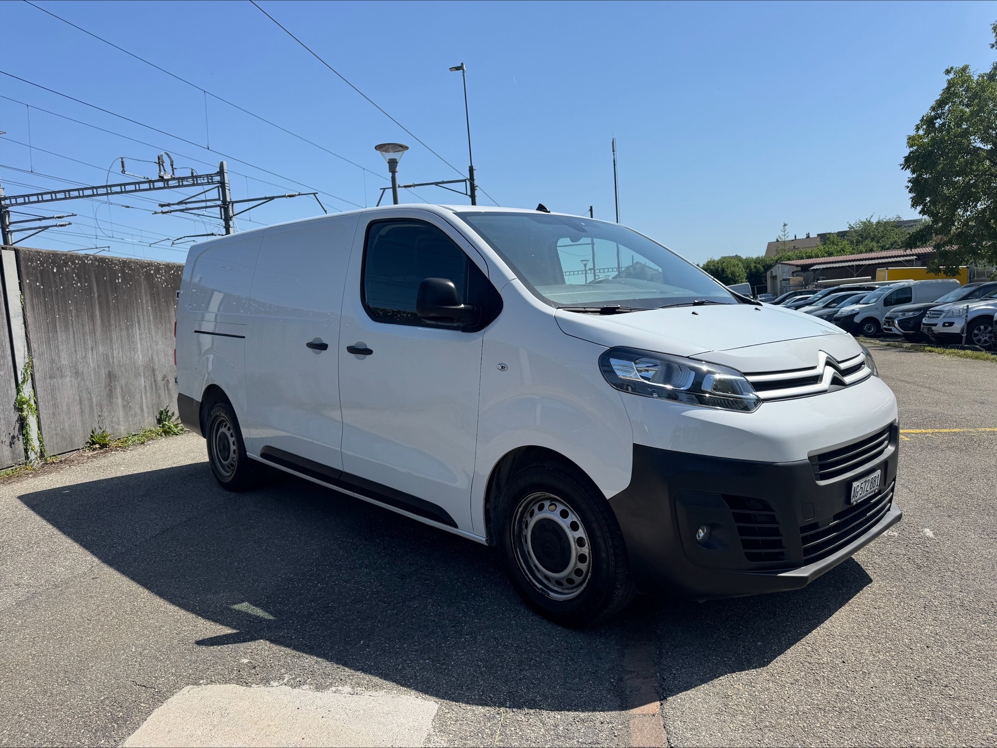 Citroén Jumpy 2.0 BlueHdi 140 S/S – Foto 3
